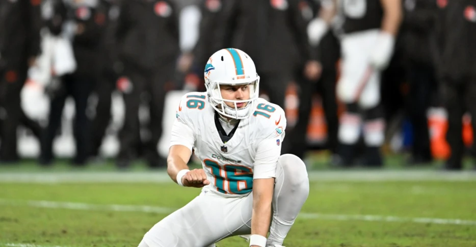 Jake Bailey wins punter competition – The Splash Zone 8/20/25