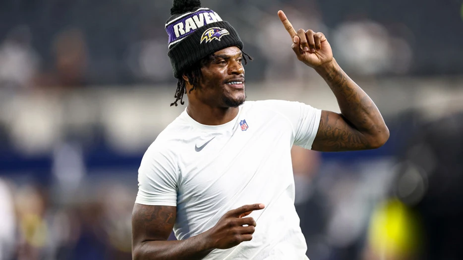 Lamar Jackson practice injury quickly labeled false alarm by Ravens