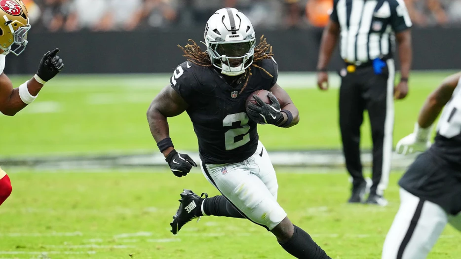 Raiders’ Ashton Jeanty staying in his own ‘bubble’ amid sky-high expectations