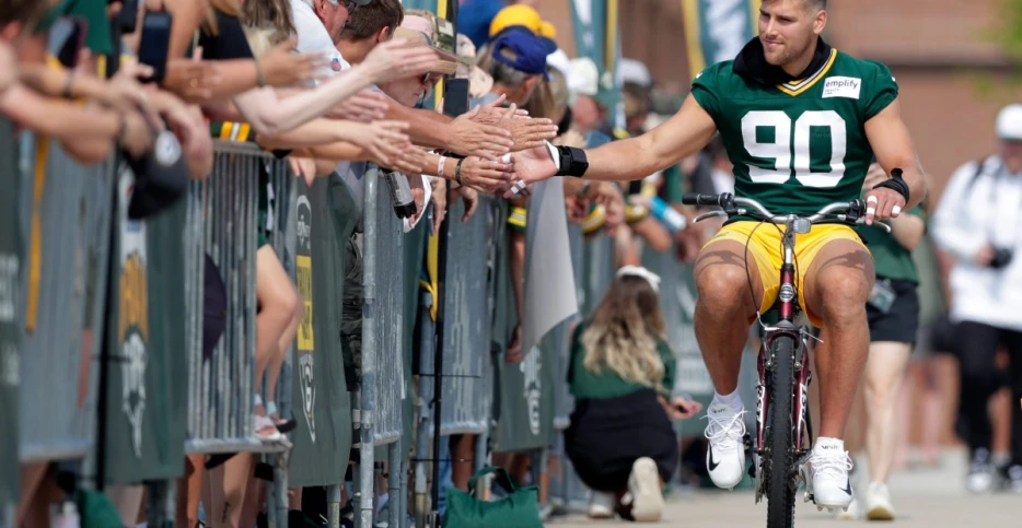 Wednesday Cheese Curds: Pressure mounts as Packers turn toward regular season