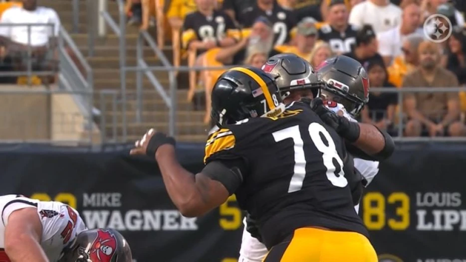 ‘Both Gonna Play Meaningful Snaps:’ Breiden Fehoko Highlights What Stood Out From Steelers’ Rookie D-Linemen