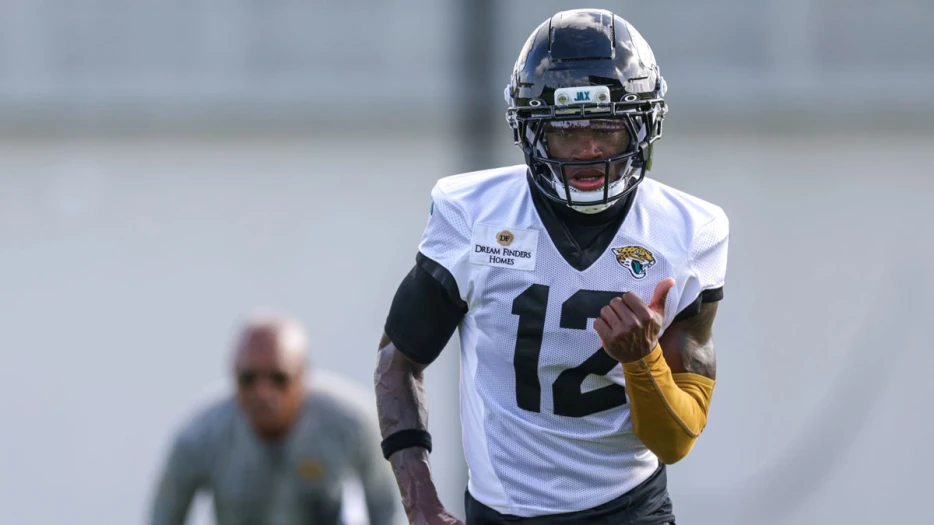 Jaguars rookie Travis Hunter dealing with preseason injury