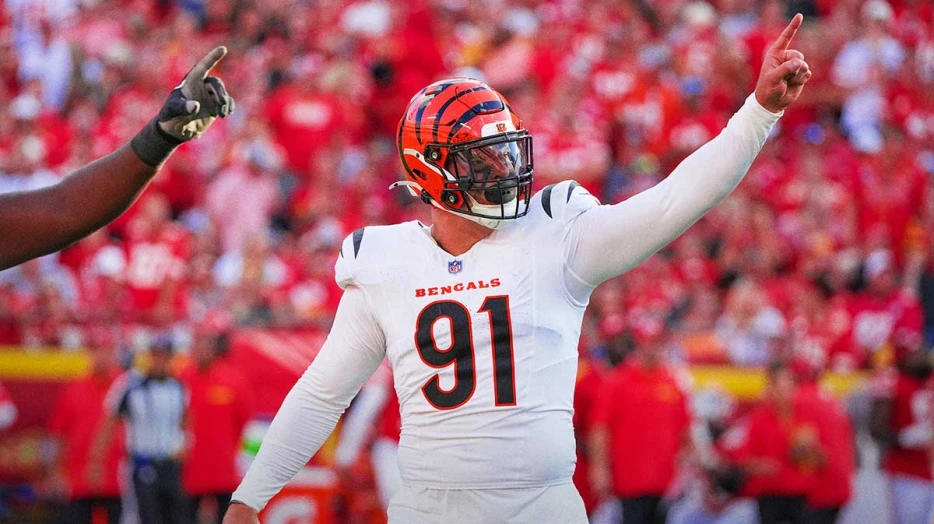 Raiders named ‘frontrunner’ for Trey Hendrickson trade, per NFL Exec
