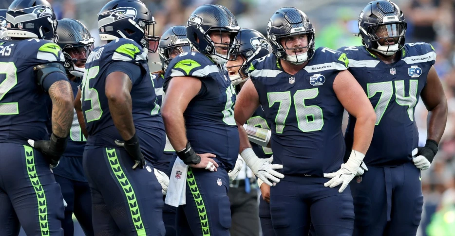 Anthony Bradford has won the starting spot at RG for Seahawks