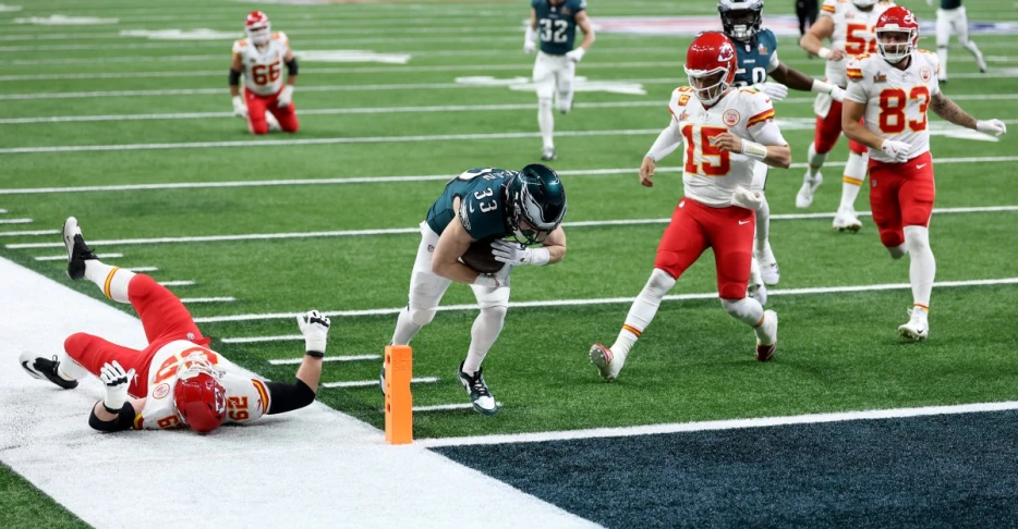 Arrowheadlines: Analyst thinks the Chiefs aren’t fun to watch anymore