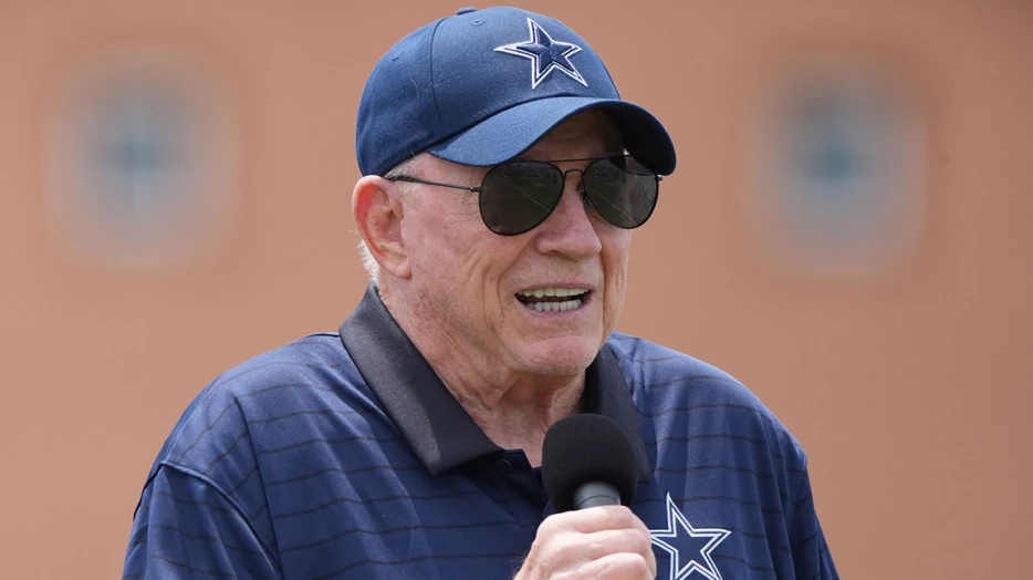 Cowboys’ Jerry Jones fires back at Micah Parsons in Stephen A Smith interview