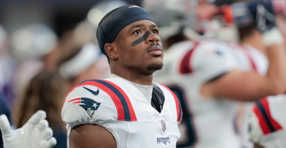 Perpetual underdog Jeremiah Webb is Patriots’ latest rags-to-riches story