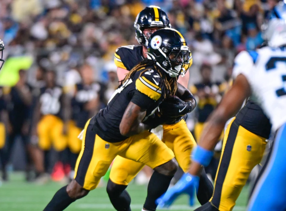 Steelers RB Hopes He Made Mark with Cuts Nearing: ‘I Feel Like I Did a Good Job’