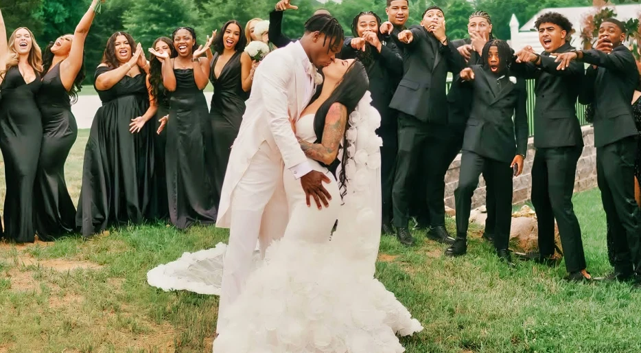 Travis Hunter &amp; Leanna Lenee Facing Serious Divorce Rumors Just A Few Months Into Their Marriage