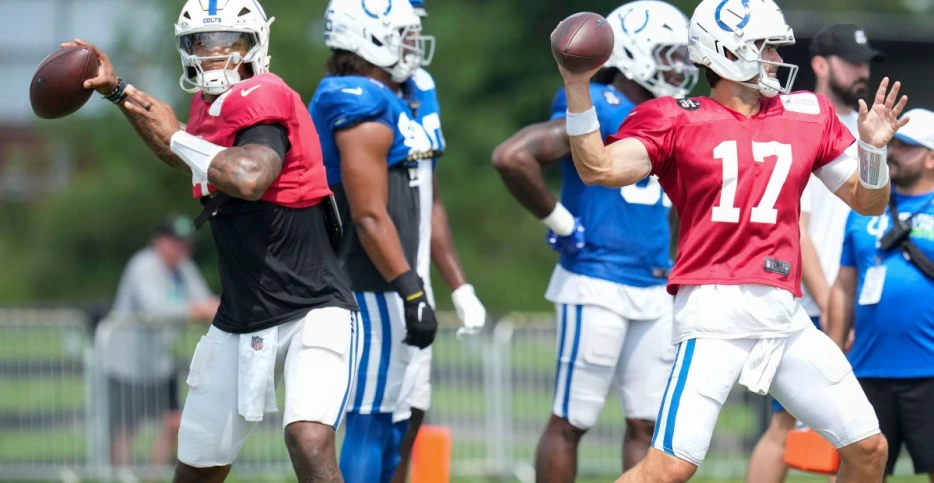 Why did the Colts choose Jones over Richardson?