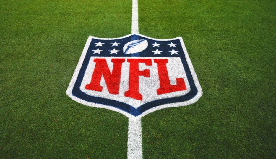 2025 NFL Cuts Tracker: WRs Equanimeous St. Brown, Donovan Peoples-Jones, More