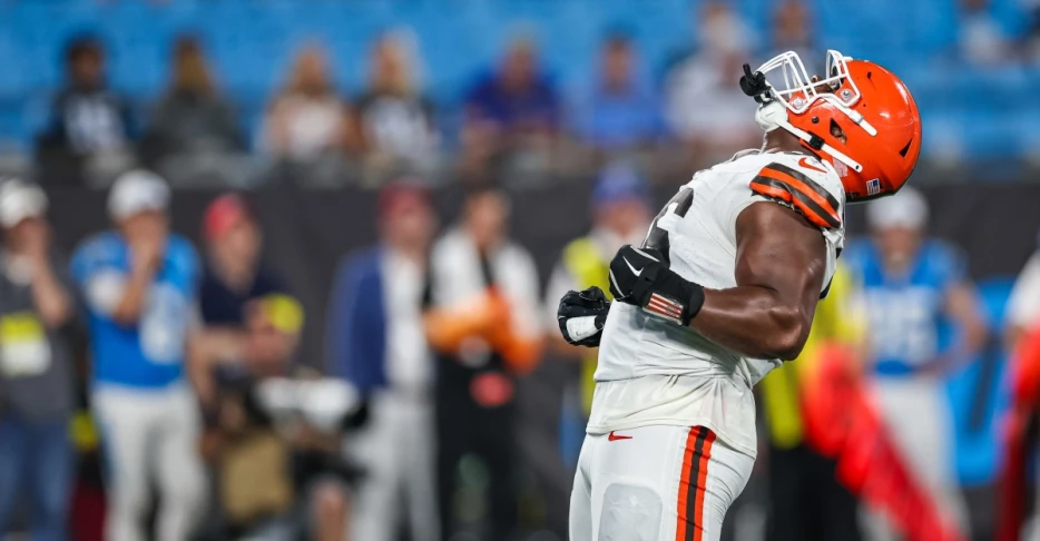 Browns 53-man roster: Shedeur Sanders, UDFA announced as making team