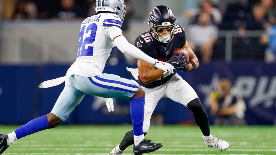 Falcons release receiver after loss to Cowboys