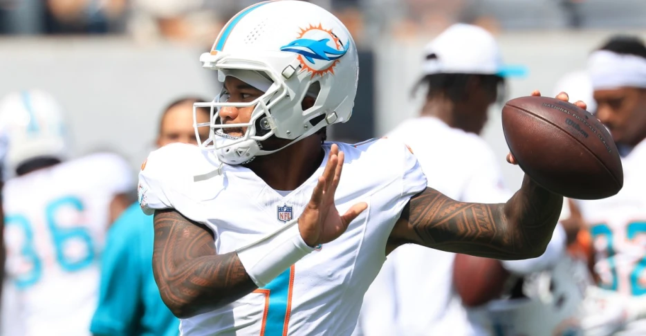 How many games will the Miami Dolphins win in 2025?