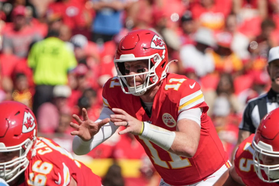 QB Carson Wentz To Visit Vikings