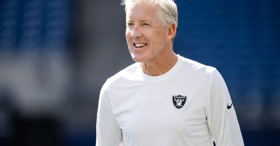 Raiders vs. Cardinals: How to watch, TV schedule, streaming and more