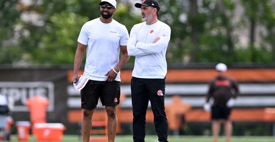 Browns roster: Initial 53-man predictions, rumors and more