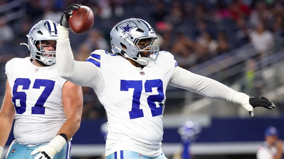 Cowboys cut 71-game starter