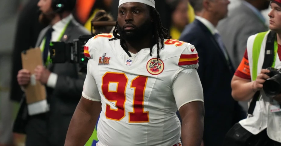Jets trade Derrick Nnadi to the Chiefs