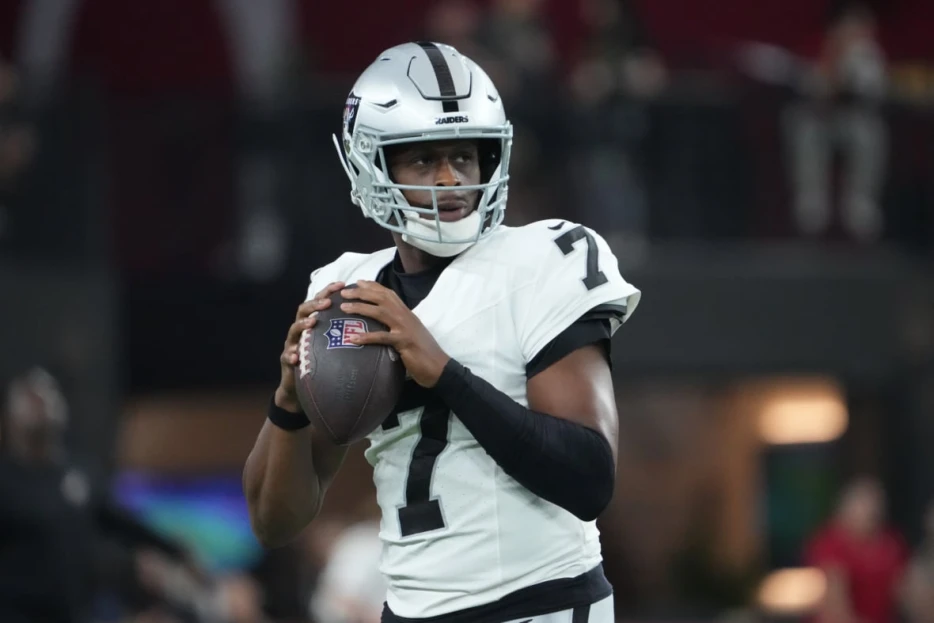 Raiders Daily: Geno Smith Is Ready to Go Vertical, Backup QB Position in Flux