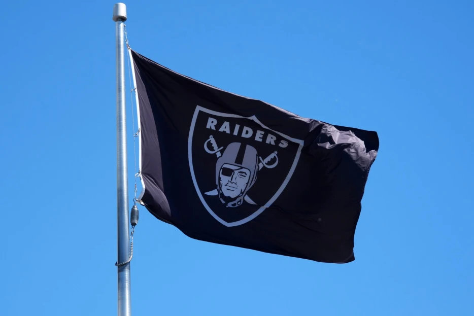 Raiders Searching For Experienced Backup QB