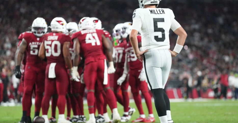 Silver Minings: Raiders are in the search for a new back up QB