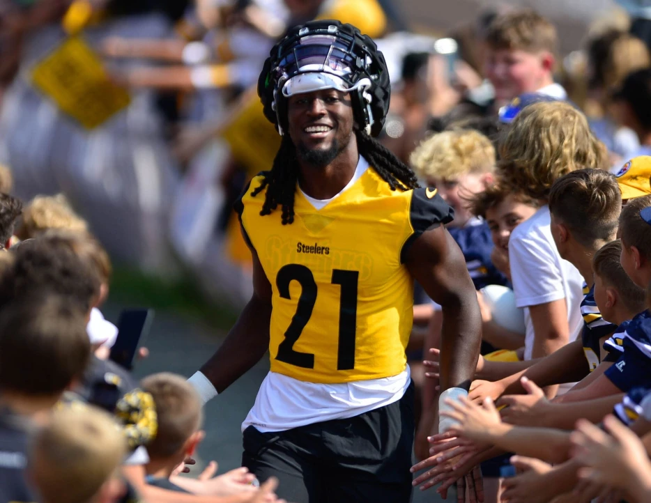 Browns Place former Steelers Cornerback on Waivers