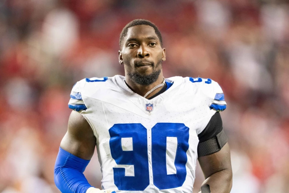 Commanders Made Offer To Seahawks DE DeMarcus Lawrence In Free Agency