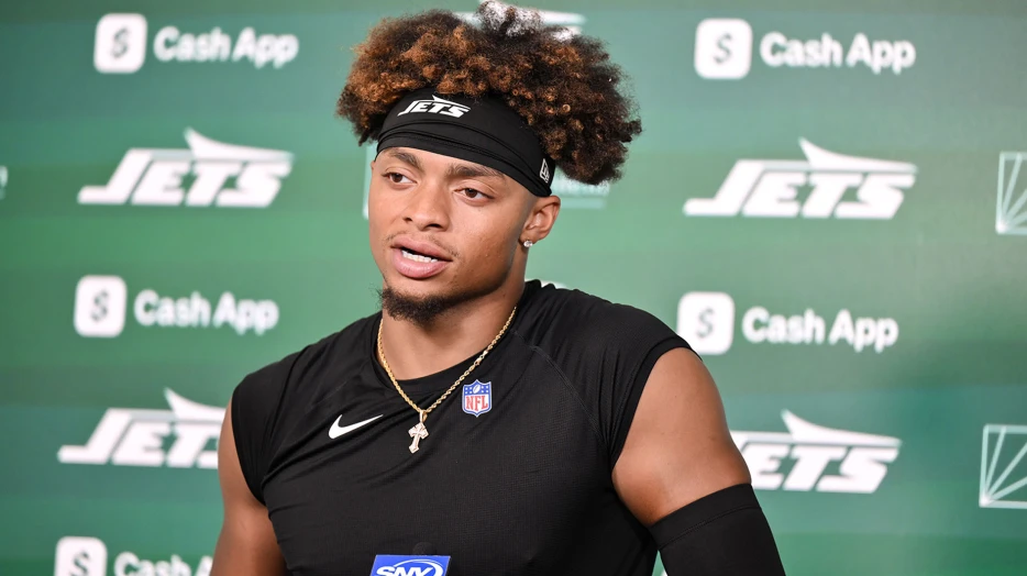 Ex-Jets OL gives timid take on Justin Fields’ ceiling