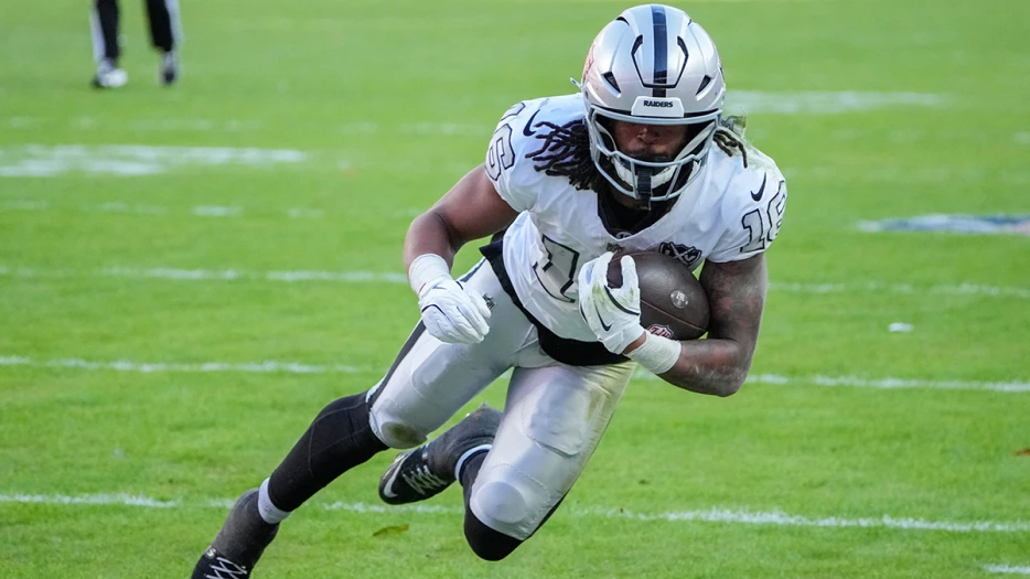 Jakobi Meyers requesting trade from Raiders