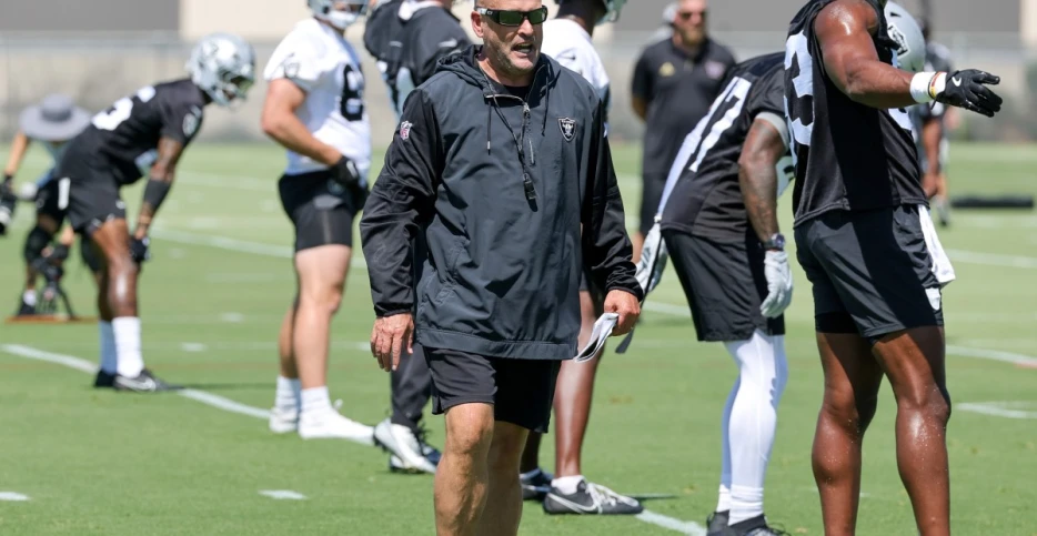 Raiders 53-man roster: Special teams is sure-fire way to make the cut
