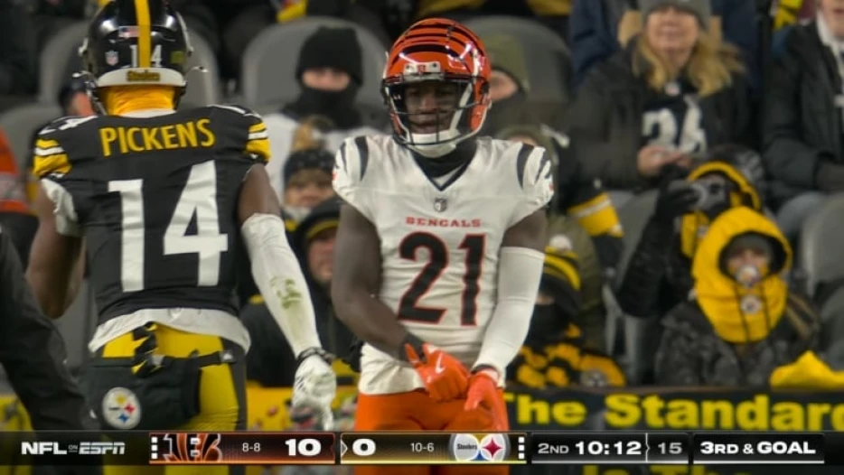 Schefter: Dolphins Release Former Steelers Slot CB Mike Hilton