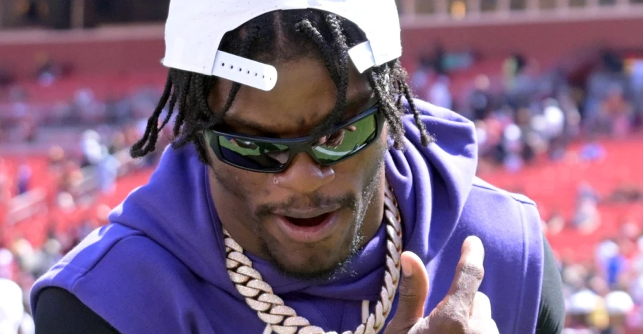 2025 Baltimore Ravens futures bets: Our favorite props, odds
