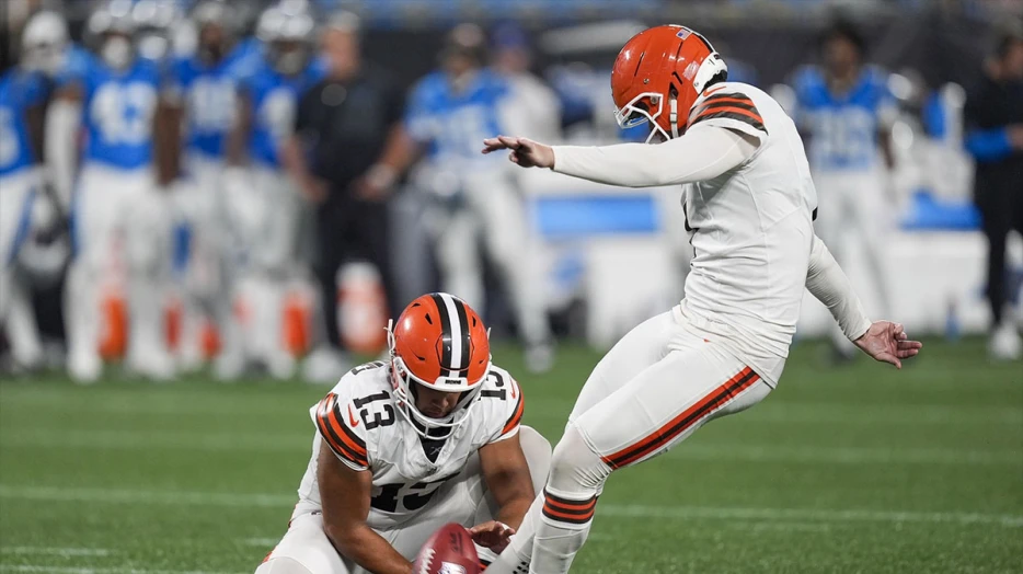 Browns cut 10-year veteran kicker
