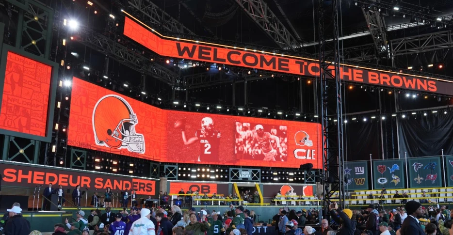 Browns have 18 future NFL draft picks, 2026 &amp; 2027, after Kenny Pickett trade