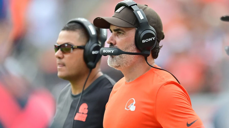 Browns make trade for Rams OT