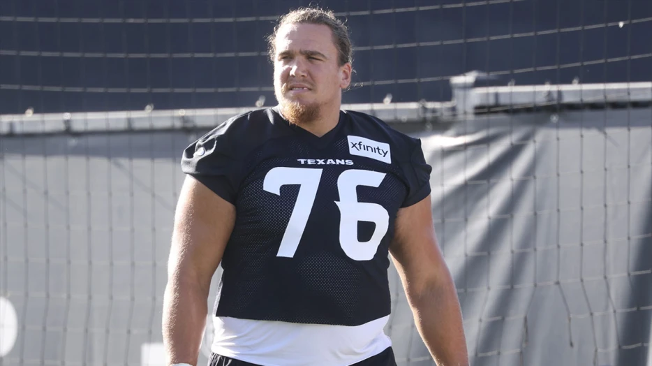 Chargers add offensive line depth in Texans trade