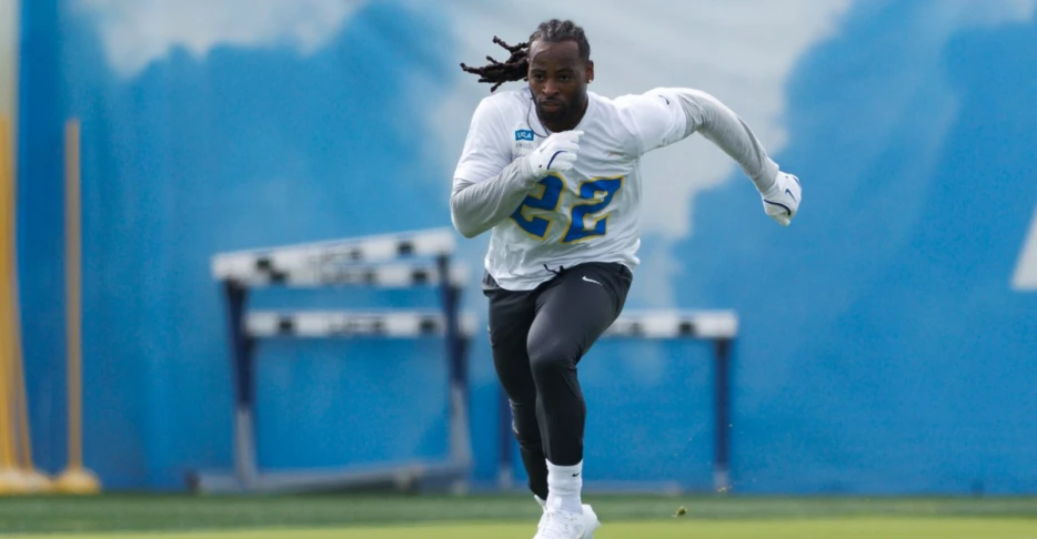 Chargers moving RB Najee Harris to active roster from NFI list