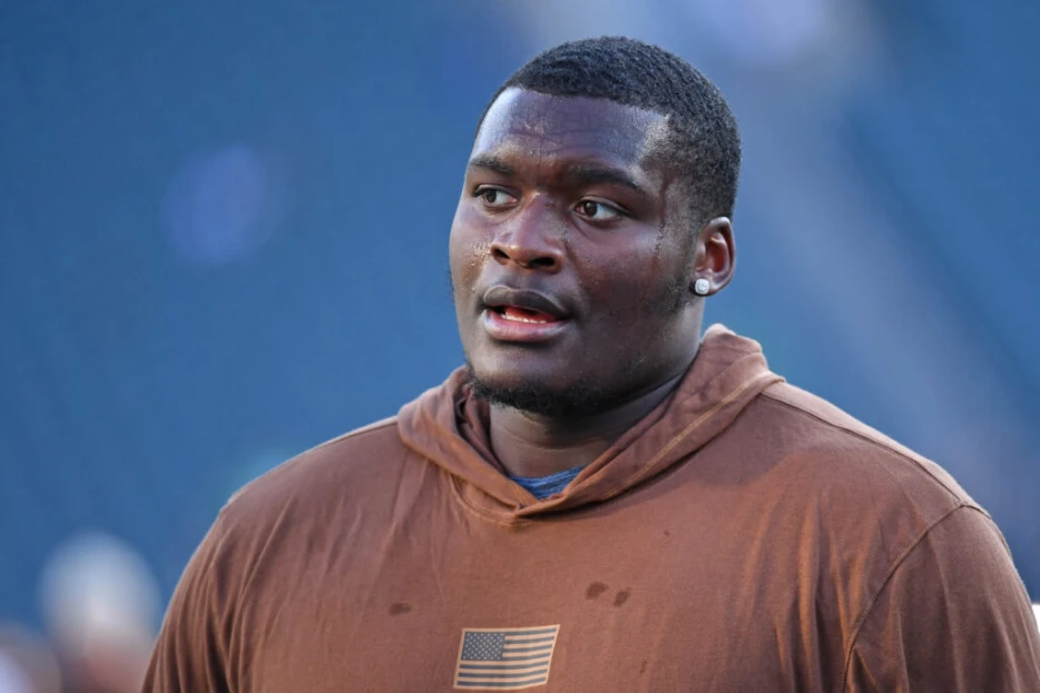 Cowboys To Trade T Asim Richards To Saints