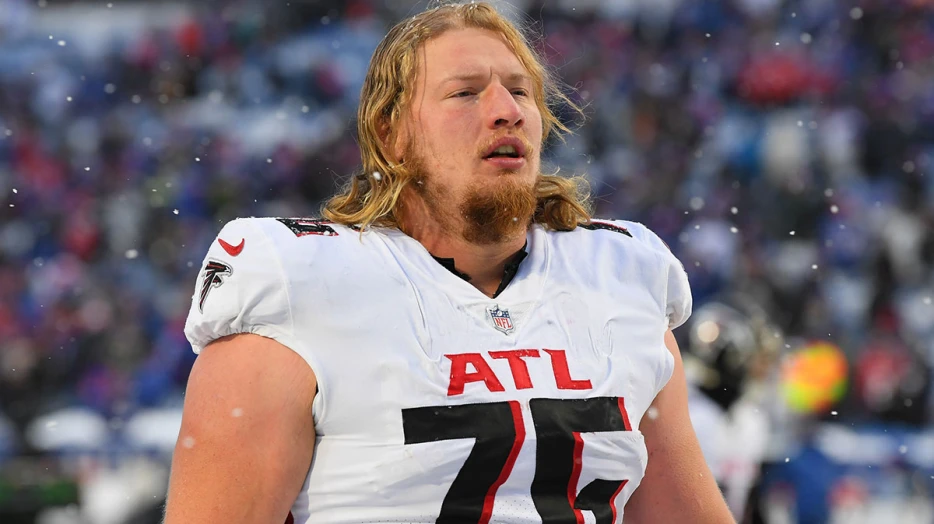 Falcons lose starting tackle for season before Week 1