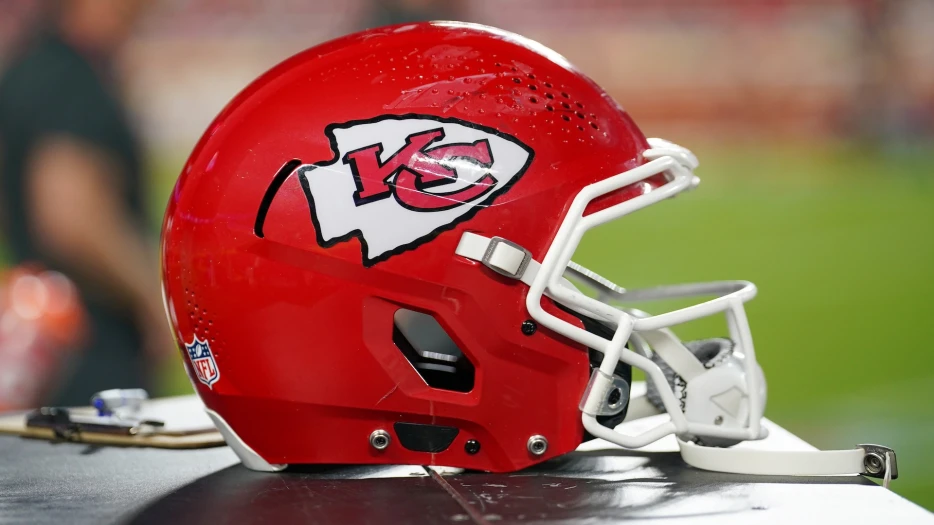 Former Patriots Second-Round Pick Makes Chiefs Roster