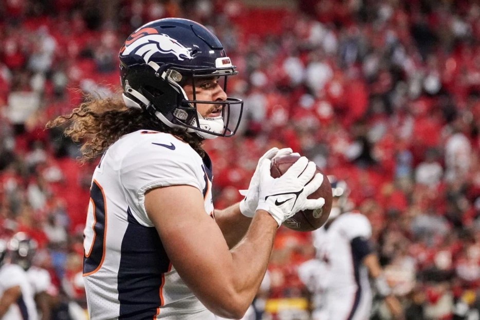 Giants Waiving TE Greg Dulcich