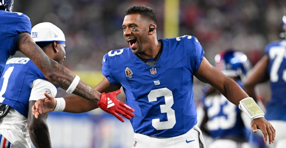 Giants win total and playoff odds