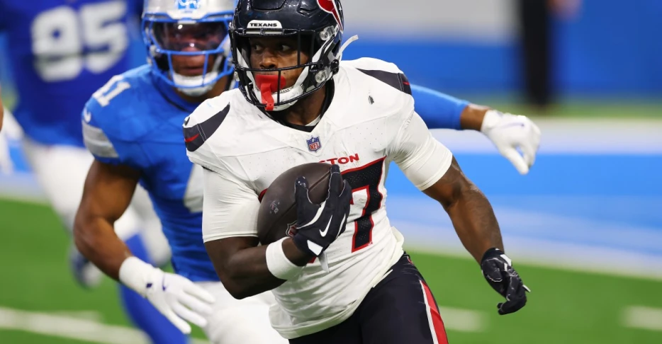 Houston Texans News: Offensive lineman Brown released