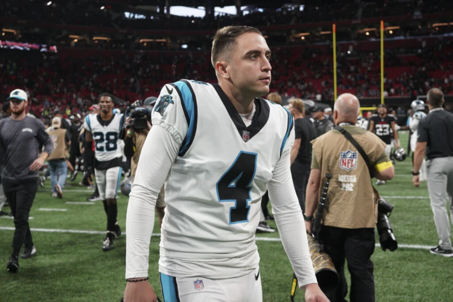K Eddy Pineiro Visits Dolphins