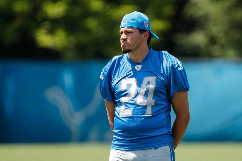 Patriots Releasing K John Parker Romo
