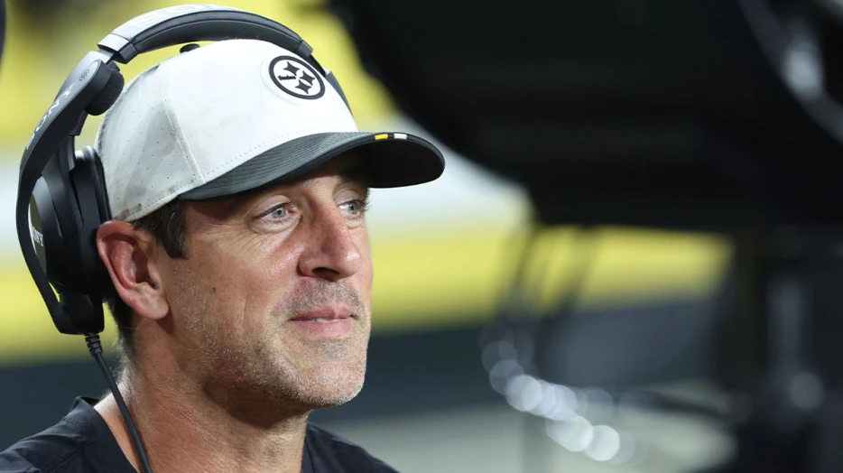 Steelers’ Aaron Rodgers dismisses buzz around Week 1 Jets clash
