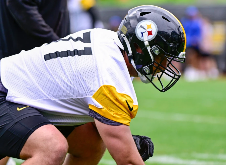 Steelers Cut Promising Rookie Offensive Lineman after Injury