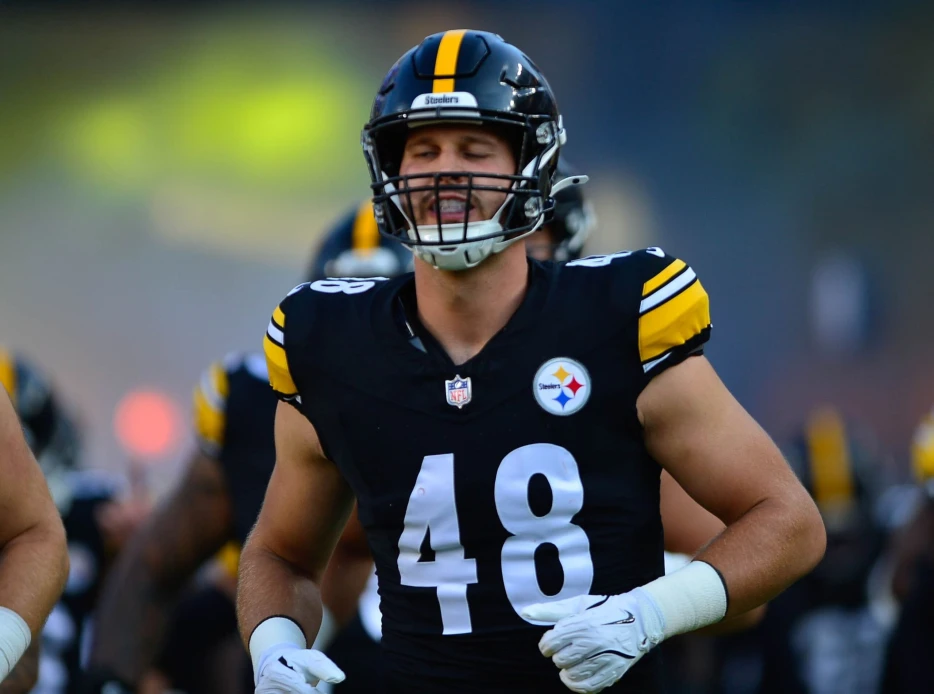 Steelers Part Ways With German Edge Rusher
