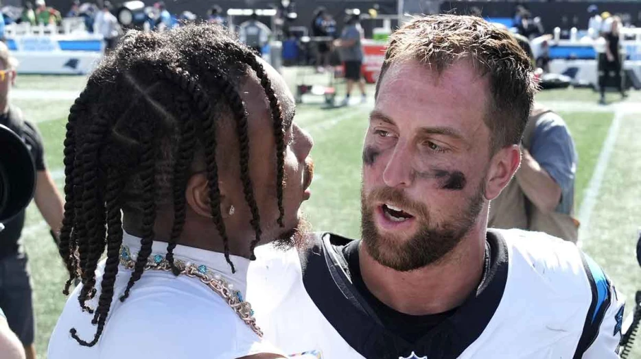 Adam Thielen family’s reaction to trade back to Vikings is adorable